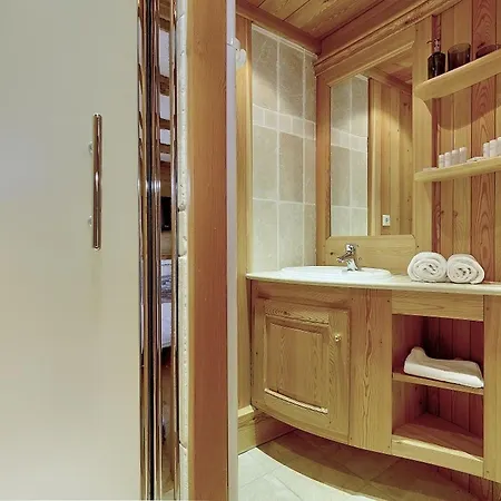 Apartment Luxueux Penthouse A 1650, Acces Direct Pistes - Fr-1-772-6 Courchevel